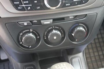 Peugeot 301 Sedan Facelifting 1.5 BlueHDi 102KM 2018 Peugeot 301 BlueHDi 100KM S&amp;S Active, zdjęcie 20