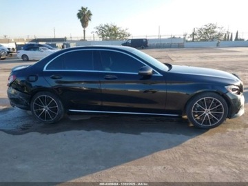 Mercedes Klasa C W205 2019 Mercedes-Benz Klasa C 2019 MERCEDES-BENZ C 300 2.0 Benzyna 255KM, zdjęcie 12