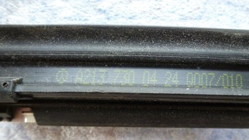 MERCEDES W213 ТАПОЧКА ПРАВАЯ A2137300424