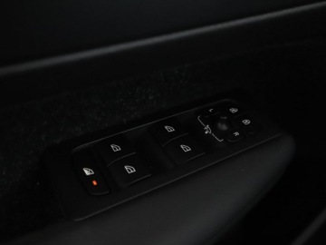 Volvo XC40 Crossover 1.5 T3 163KM 2020 Volvo XC 40 full LED virtual cocpit półskóra, zdjęcie 34