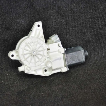 MERCEDES-BENZ GL X166 2014 PRAVÁ STRANA MOTOREK ZVEDAČ OKNO DVEŘE