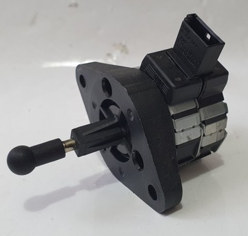 AUDI A6 C5 S6 RS6 MOTOREK SVĚTLA XENON 4B0941293 727749-02 OE