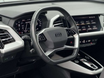 Audi Q4 e-tron 35 170KM 2023 Audi Q4 e-tron Audi Q4 e-tron 35 Advanced 170KM LED Black Pakiet Gwarancja, zdjęcie 9