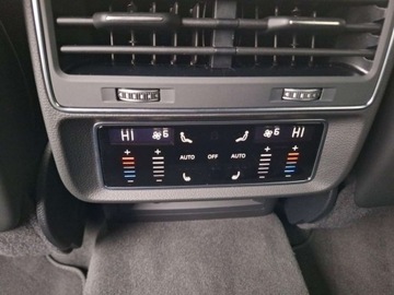 Audi Q8 SUV 3.0 50 TDI 286KM 2025 Audi Q8 HAK Head-UP Pakiet Czern Panoramiczny Dach 3.0 Diesel 286KM, zdjęcie 13