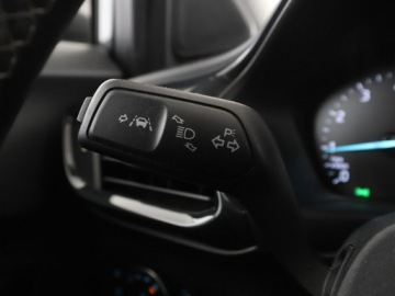 Ford Kuga III 2020 Ford Kuga 1.0 Mild-Hybrid Titanium Klimatyzacja, zdjęcie 32