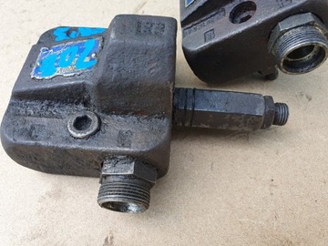 ПРИОРИТЕТНЫЙ КЛАПАН B80 STILL R70 ВИЛОЧНЫЙ ПОГРУЗЧИК