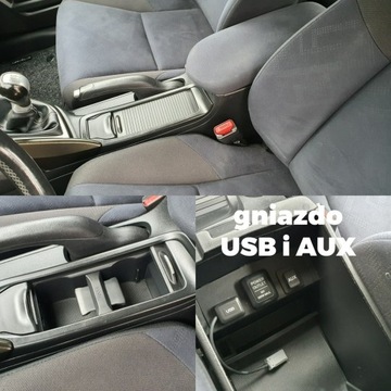 Honda Civic IX Hatchback 5d 2.2 i-DTEC 150KM 2011 Honda Civic 2.2 iDTEC 150KM # Climatronic # Kamera, zdjęcie 24