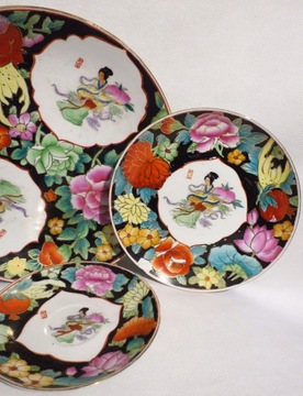 3 КИТАЙСКИЕ ТАРЕЛКИ С ЖЕНЩИНОЙ И ЦВЕТАМИ ОТ 26 ДО 14,5 СМ