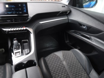 Peugeot 3008 II Crossover Facelifting  1.2 PureTech 130KM 2022 Peugeot 3008 1.2 PureTech, Salon Polska, zdjęcie 7