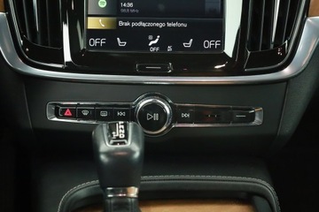 Volvo V90 II Kombi 2.0 D3 150KM 2020 Volvo V90 D3, 1. Właściciel, 4X4, Automat, Skóra, zdjęcie 12