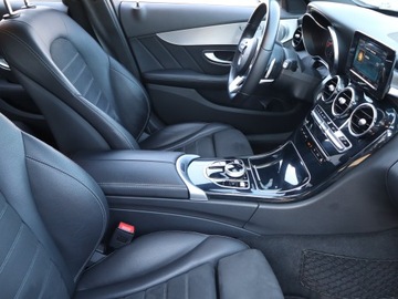 Mercedes Klasa C W205 Kabriolet Facelifting 1.5 200 184KM 2019 Mercedes C C 200 4MATIC, Salon Polska, 4X4, zdjęcie 8