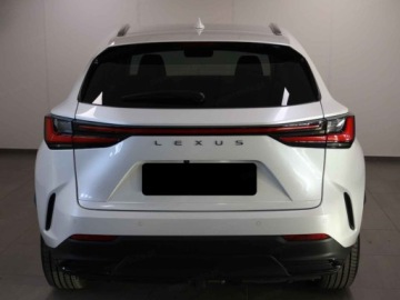 Lexus NX II SUV Facelifting 2.5 350h 200KM 2025 Od ręki - 350h Elegance 2.5 Hybrid AWD 200KM | Podgrzewane fotele!, zdjęcie 3