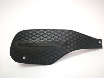 Kratka osłaniająca prawa MERCEDES GLE A1678858802