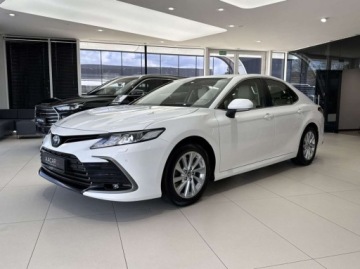Toyota Camry IX Sedan 2.5 Hybrid Dynamic Force 218KM 2022 Toyota Camry Comfort Kamera cofania CarPlayAndroid Auto LED ACC