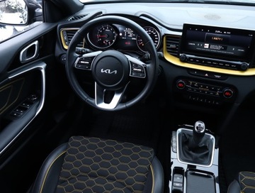 Kia XCeed Crossover 1.5 T-GDI 160KM 2022 Kia XCeed 1.5 T-GDI, Salon Polska, Serwis ASO, zdjęcie 6