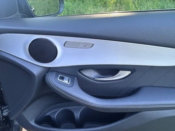 Mercedes GLC C253 2020 Mercedes-Benz GLC 300 de 4Matic diesel elektric 2.0 Hybryda Plug-in 194KM, zdjęcie 20