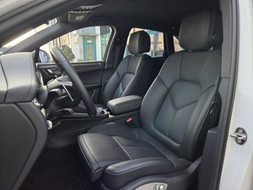 Porsche Macan SUV Facelifting II 2.0  265KM 2022 Porsche Macan Pneumatyka! ACC. Kamery 360, zdjęcie 30