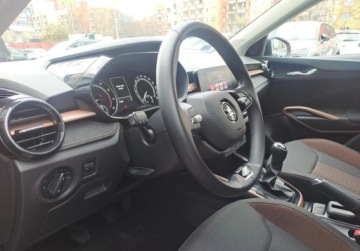 Skoda Fabia III Hatchback Facelifting 1.0 TSI 95KM 2021 Skoda Fabia Panorama Color Concept Style 1.0 TSI Salon PL VAT-23 Benzyna, zdjęcie 13