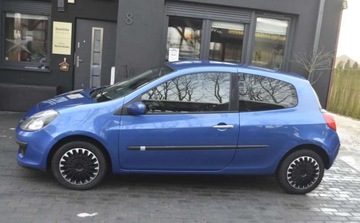 Renault Clio III Hatchback 5d 1.6 i 16V 88KM 2005 Renault Clio Renault Clio 1.6 16V Exception 1.6 BenzynaLPG 88KM, zdjęcie 12