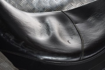 Сиденье CORBIN AND HARLEY DAVIDSON SOFTAIL 06-11