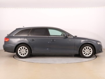 Audi A4 B8 Avant 2.0 TFSI 180KM 2009 Audi A4 2.0 TFSI, Automat, Navi, Klima, zdjęcie 5