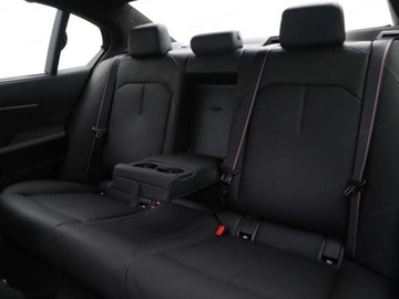 BMW Seria 5 G90-91 M Sedan 4.4 V8 727KM 2025 BMW Seria 5 M5 Sedan 4.4 (727KM) 2025, zdjęcie 14