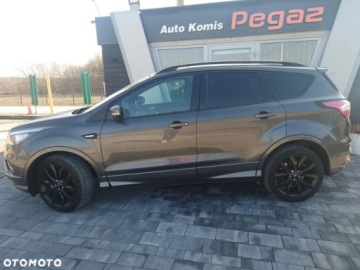Ford Kuga II SUV Facelifting 2.0 TDCi 180KM 2018 Ford Kuga Ford Kuga 2.0 TDCi 4x4 ST-Line 2.0 Diesel 180KM, zdjęcie 1