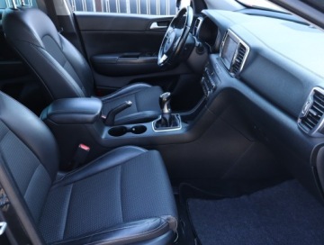 Kia Sportage IV SUV 2.0 CRDi 136KM 2017 Kia Sportage 2.0 CRDi, Serwis ASO, Skóra, Navi, zdjęcie 8