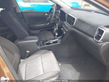 Kia 2021 Kia Sportage 2021 Kia Sportage LX FWD 2.4 Benzyna 181KM, zdjęcie 4