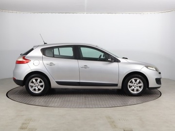 Renault Megane III Hatchback Facelifting 1.5 dCi 90KM 2013 Renault Megane 1.5 dCi, Navi, Klima, Tempomat,ALU, zdjęcie 5