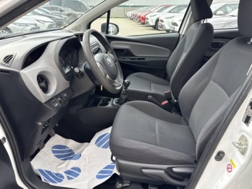 Toyota Yaris III Hatchback 5d Facelifting 2017 1.5 Dual VVT-iE 111KM 2018 Toyota Yaris 1,5-Dual-VVT-iE III (2011-2019) 1,5-D, zdjęcie 11