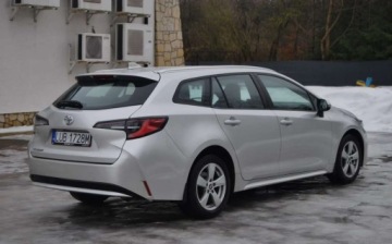 Toyota Corolla XII TS Kombi 1.2 Turbo D-4T 116KM 2019 Toyota Corolla GWARANCJA, 2019r, Niski przebieg, Dobre wyposazenie, Ladnie, zdjęcie 2