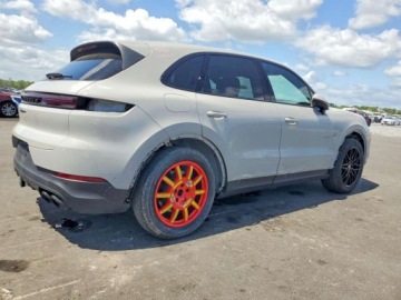 Porsche Cayenne III 2025 Porsche Cayenne 2025 Cayenne 3.0 Benzyna 335KM, zdjęcie 3