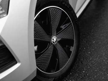 Skoda Kamiq Crossover Facelifting 1.5 TSI 150KM 2025 SKODA Kamiq Monte Carlo 1.5 TSI DSG Suv 150KM 2025, zdjęcie 11