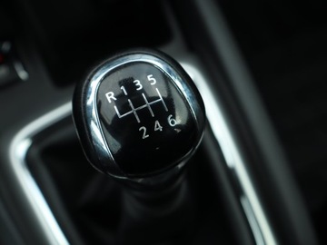 Nissan Qashqai II Crossover 1.2 DIG-T 115KM 2014 Nissan Qashqai 1.2 DIG-T, Salon Polska, zdjęcie 16