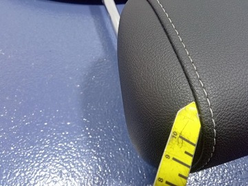 OPEL ZAFIRA C PODHLAVNÍK ZADNÍ KŮŽE
