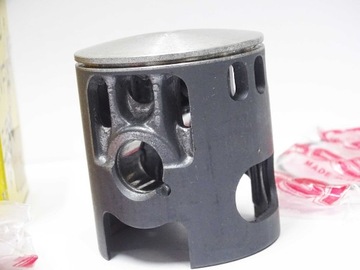 Поршень Malossi ET3 CVF 2D 55.4.