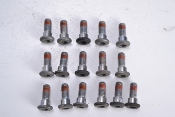 Śruby tarczy hamulcowej HONDA CBF 600 04-07 PC38