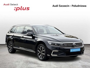 Volkswagen Passat B8 GTE Variant Facelifting 1.4 TSI Plug-In-Hybrid 218KM 2022 Volkswagen Passat Variant GTE Virtual Matrix Tempomat ACC NAPPA Led, zdjęcie 6