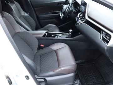 Toyota C-HR I Crossover 1.8 Hybrid 122KM 2016 Toyota C-HR 1.8 Hybrid, Salon Polska, Automat, zdjęcie 8
