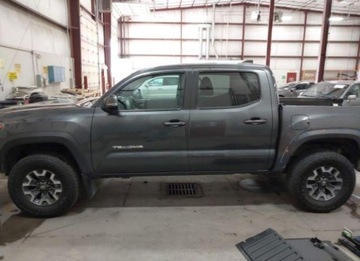 Toyota Tacoma II 2022 Toyota Tacoma 2022, 3.5L, 4x4, TRD OFF-ROAD, od ubezpieczalni 3.5 Benzyna, zdjęcie 2