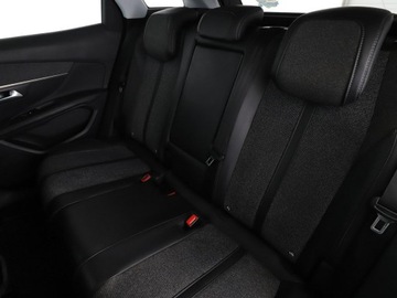 Peugeot 3008 II Crossover 1.5 BlueHDI 130KM 2018 Peugeot 3008 automat navi virtual cocpit, zdjęcie 12