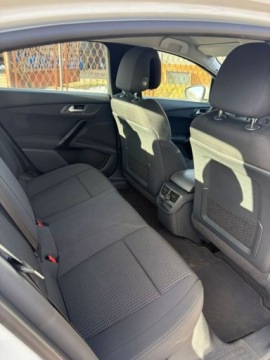 Peugeot 508 I SW Facelifting 1.6 e-THP 165KM 2016 Peugeot 508 Sedan 1.6 Benzyna 165 KM Active SS LED NAVI SALON PL 1.6, zdjęcie 20