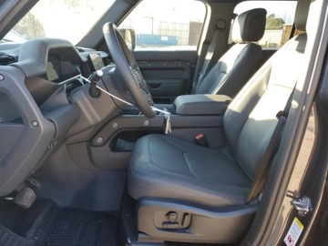 Land Rover Defender IV (L663) 2025 Land Rover Defender 110 X-Dynamic SE 2025 3.0l 3.0 Benzyna 395KM, zdjęcie 7