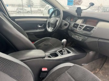 Renault Laguna III Grandtour 2.0 dCi 150KM 2009 Renault Laguna Renault Laguna 2,0 Diesel Zadbany Zamiana 2.0 Diesel 150KM, zdjęcie 8