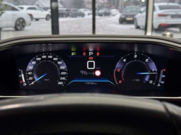 Peugeot 508 II SW 1.5 BlueHDi 130KM 2021 Peugeot 508 Allure Pack Blind spot Asystent parkowania Kamera LED FV23, zdjęcie 14