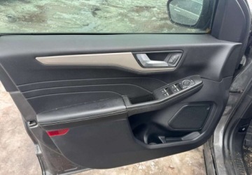 Ford Kuga III 2021 Ford Kuga 2021 Ford Kuga 4x4 - w POLSCE po wszystkich oplatach 1.5 Benzyna, zdjęcie 10