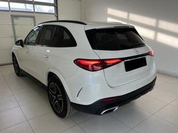 Mercedes GLC C254/X254 Coupe 2.0 200 204KM 2025 MERCEDES-BENZ GLC 200 4-Matic AMG Line 2.0 (204KM) 2025, zdjęcie 2