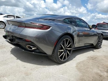 Aston Martin DB11 2017 Aston Martin DB11 2017, 5.2L, od ubezpieczalni, zdjęcie 4