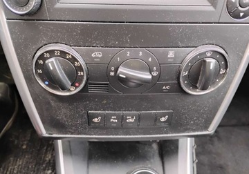 Mercedes Klasa B W245 180 CDI 109KM 2010 Mercedes-Benz Klasa B 2010r, 2.0 Diesel, AUTOMAT,SALON POLSKA. Lekko uszko, zdjęcie 13